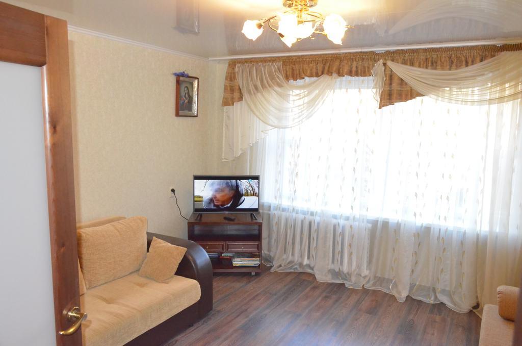 Apartment At Zhukova Street Baranavitsjy Eksteriør bilde